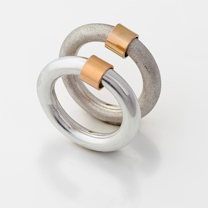 Guld Cirkel Ring Duo + provringar - Ett Rum För Smycken