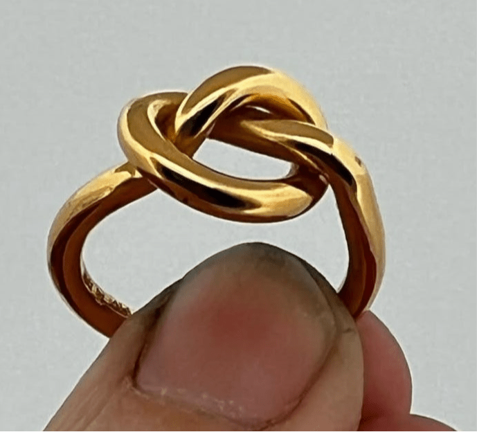 Knutring av kundens ringar - ettrumforsmycken.se