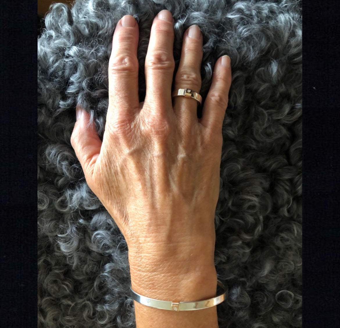 Helrund & Halvrund Ring Diamant